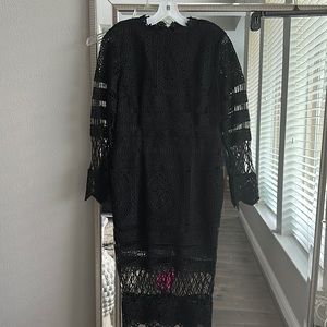 Knitted two layer fitted black dress